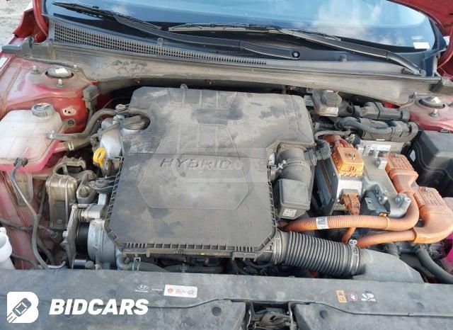 Hyundai Elantra - фото 8