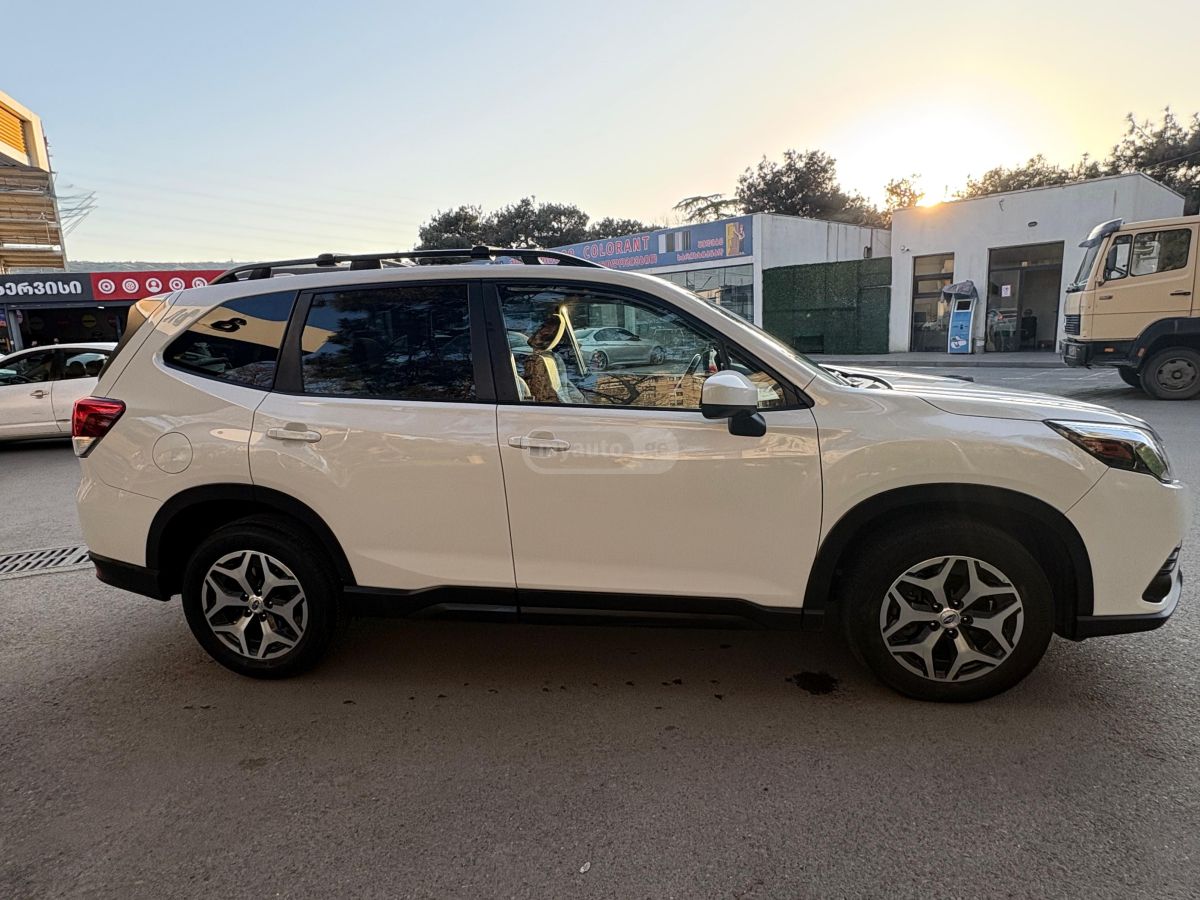 Subaru Forester - фото 2