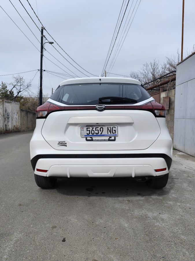 Nissan S 4dr Front-Wheel Drive CVT — миниатюра 14