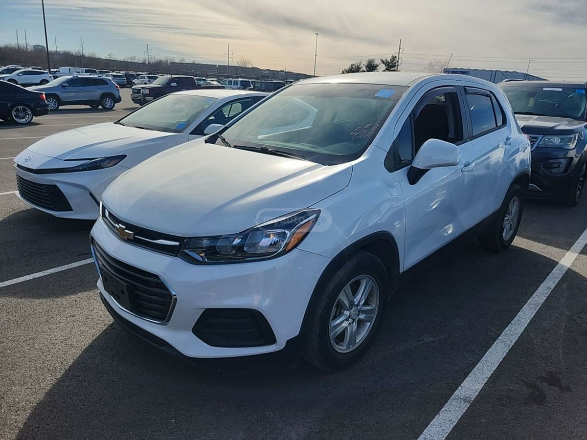 Chevrolet Trax - фото 1