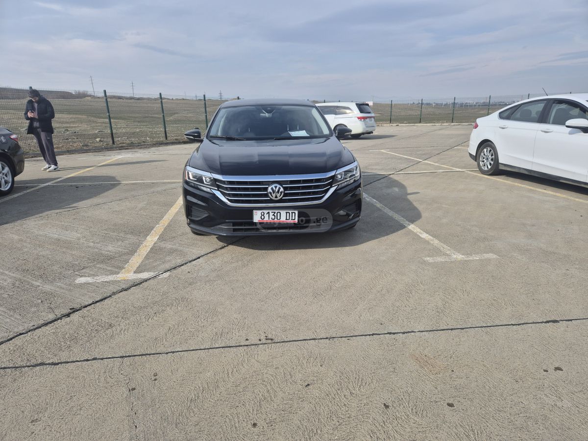 Volkswagen Passat - фото 1