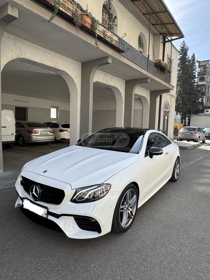 Mercedes-Benz E 450 - фото 1