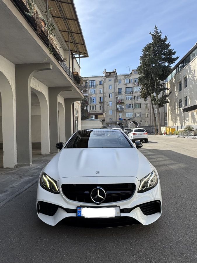 Mercedes-Benz E 450 - фото 2