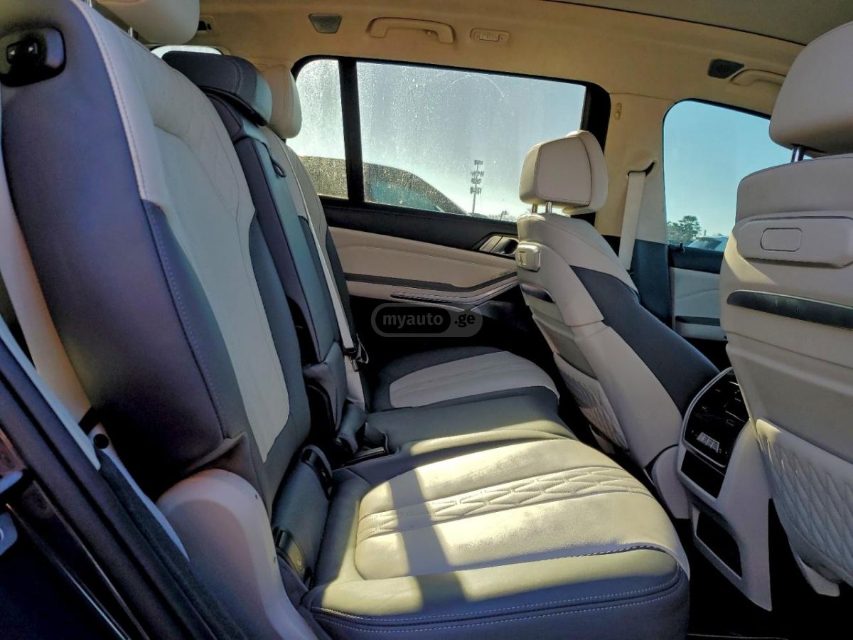 BMW X7 2025 — миниатюра 11