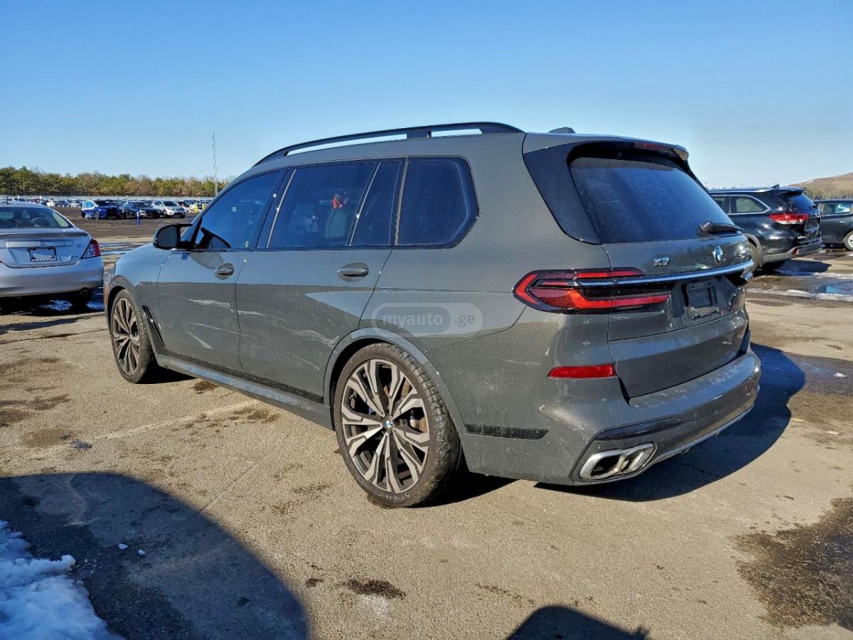 BMW X7 2025 — миниатюра 2