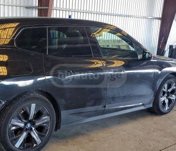 BMW iX - фото 2