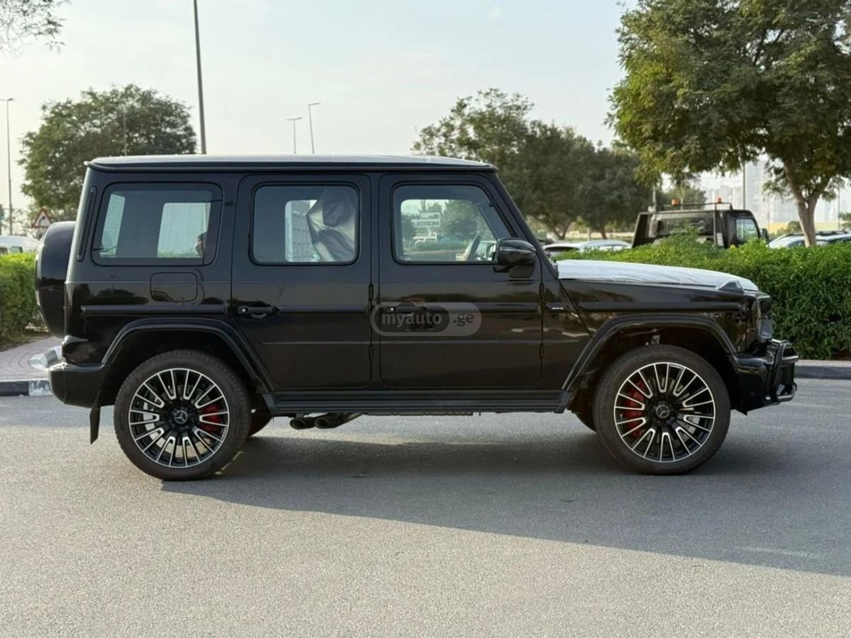 Mercedes-Benz G 63 AMG - фото 1