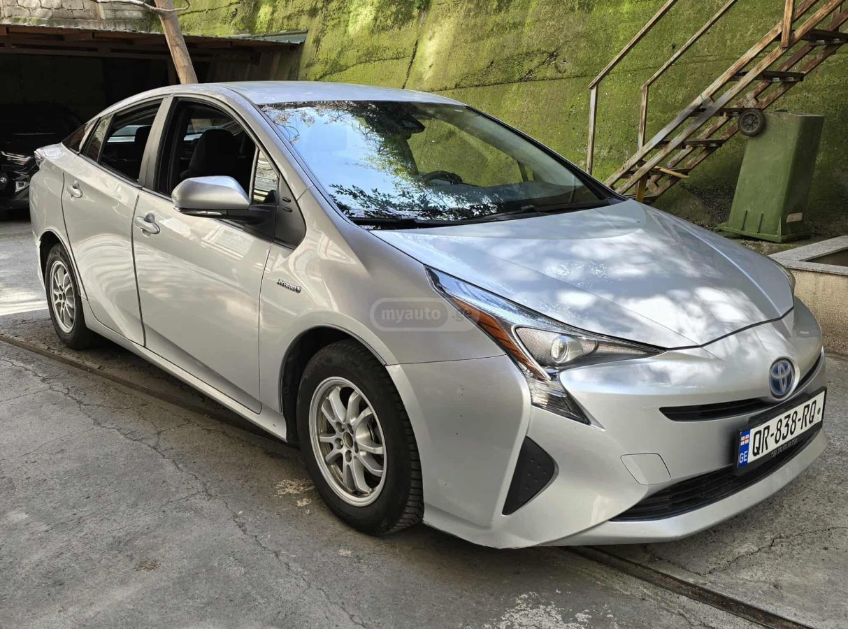 Toyota Prius - фото 6