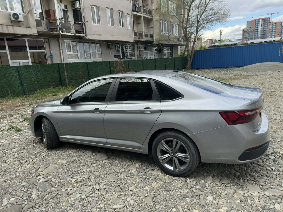 Volkswagen Jetta - фото 9