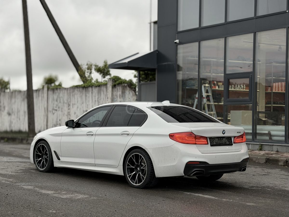 BMW 530 - фото 6