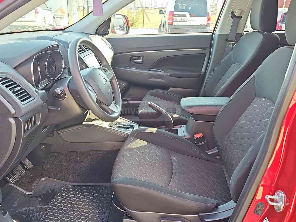 Mitsubishi Mitsubishi Outlander — миниатюра 9