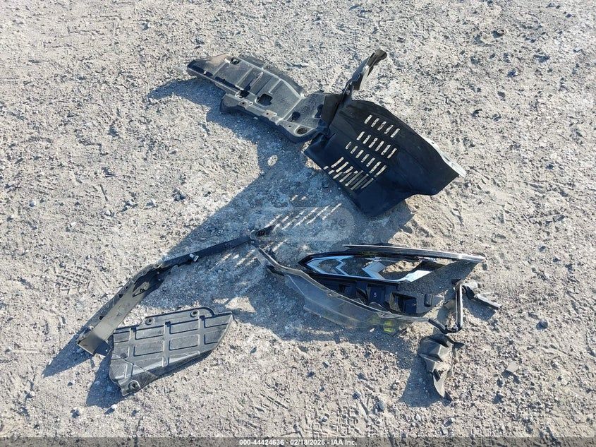 Lexus Luxury 4dr All-Wheel Drive Aut — миниатюра 11