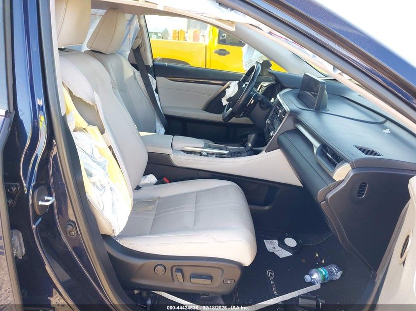 Lexus Luxury 4dr All-Wheel Drive Aut — миниатюра 5