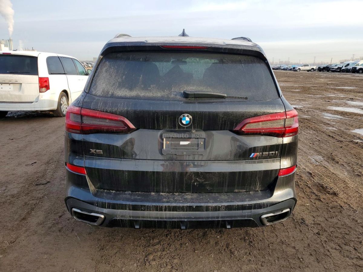 BMW X5 - фото 6