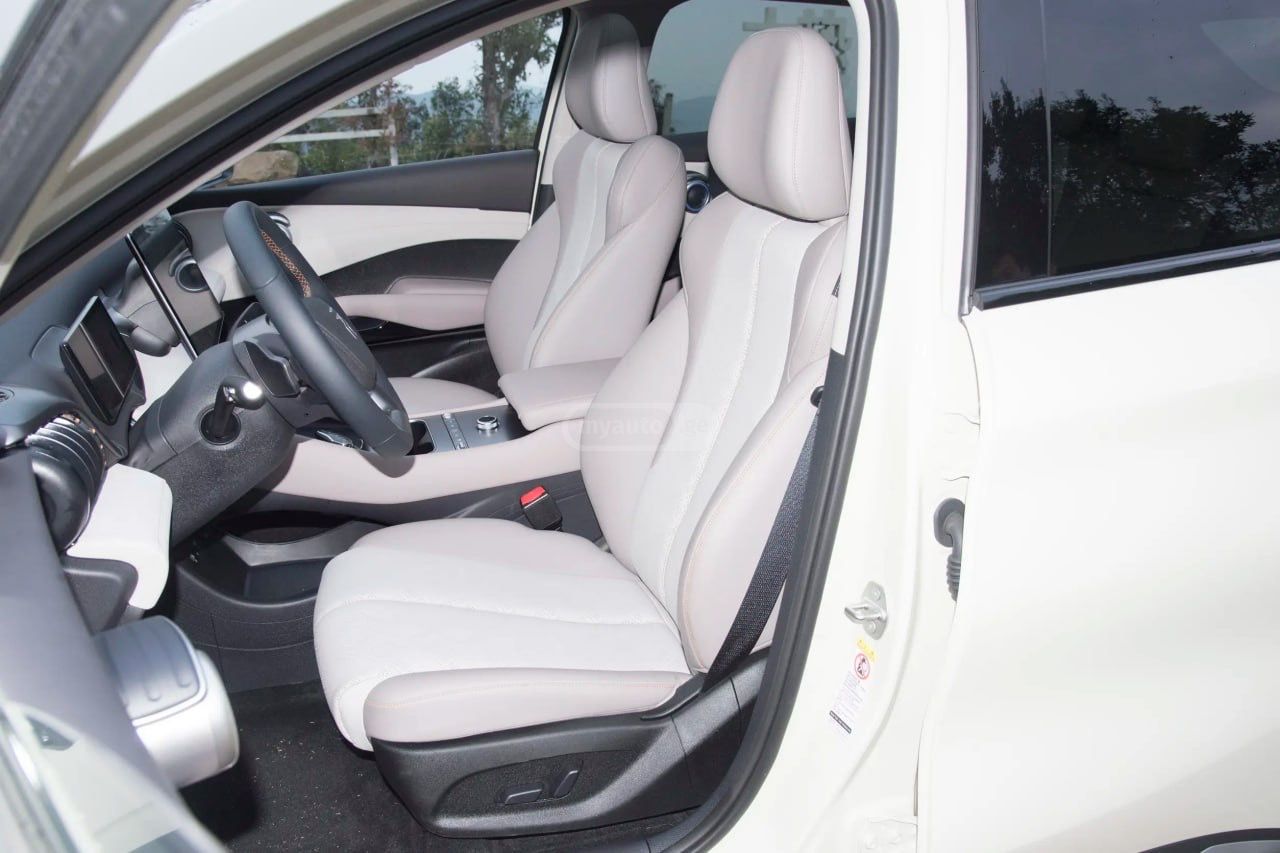 BYD Song Plus Smart Driving Edition 520 km r 2025 — миниатюра 7