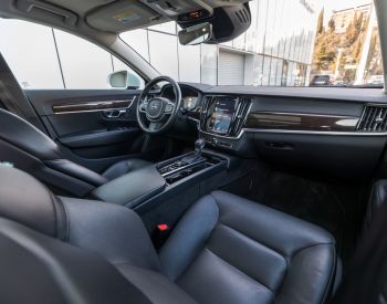 Volvo S 90 