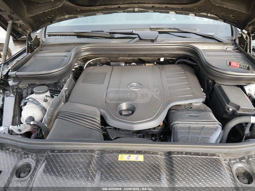 Mercedes-Benz GLS 450 AMG 2025 — миниатюра 10