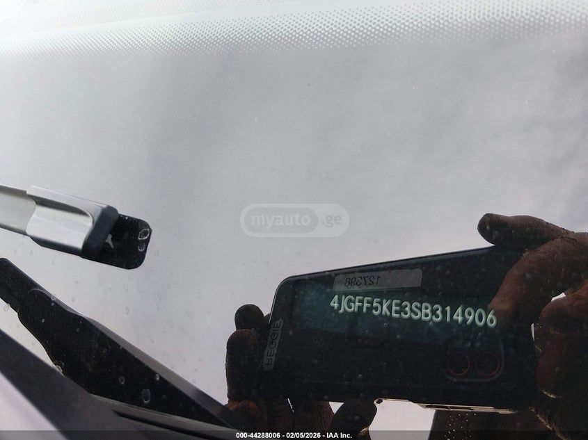 Mercedes-Benz GLS 450 AMG 2025 — миниатюра 9