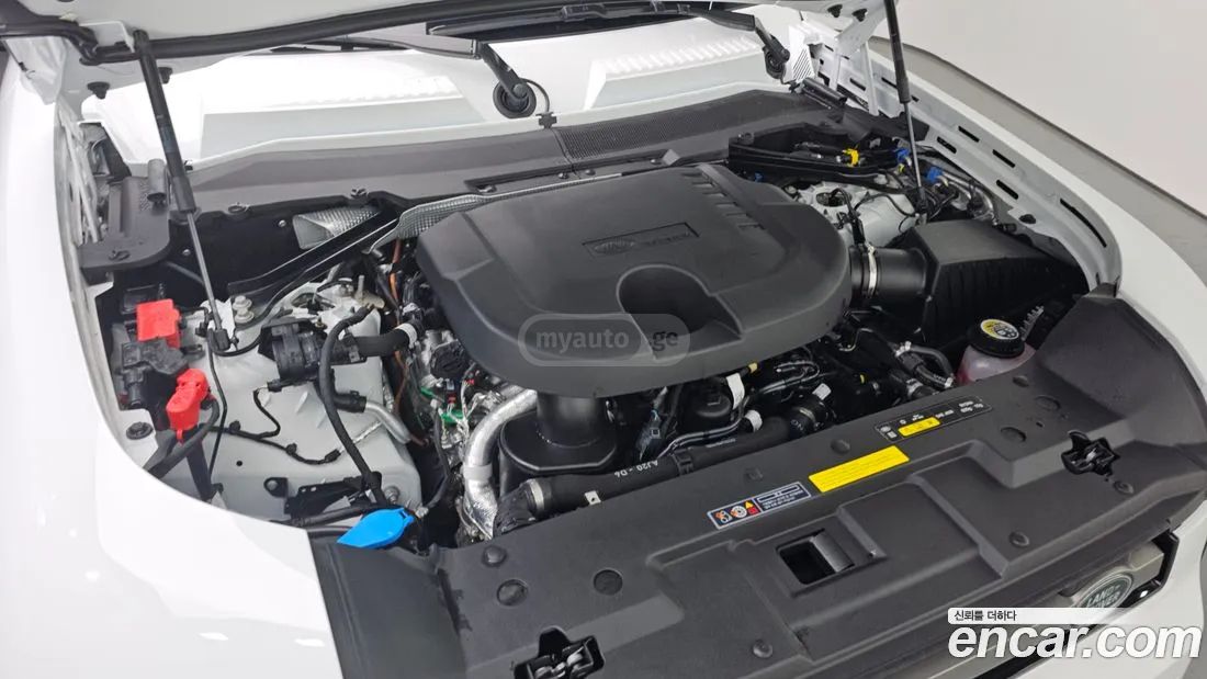 Land Rover Defender 90 2025 — миниатюра 10