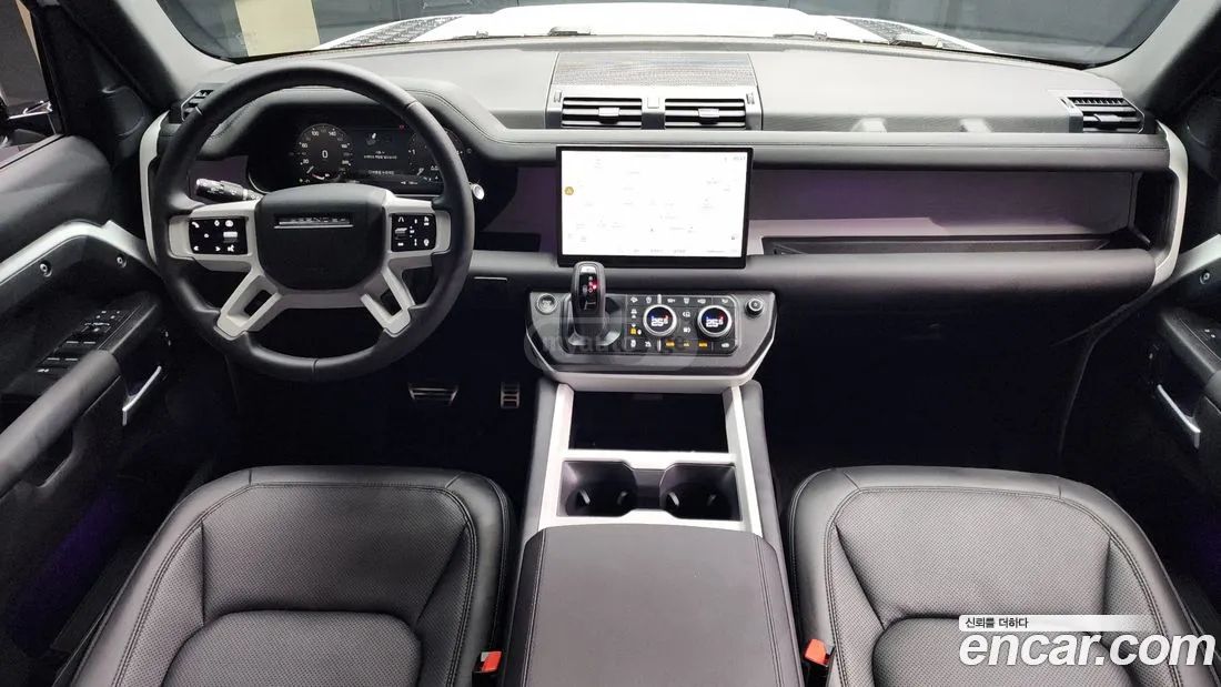 Land Rover Defender 90 2025 — миниатюра 7