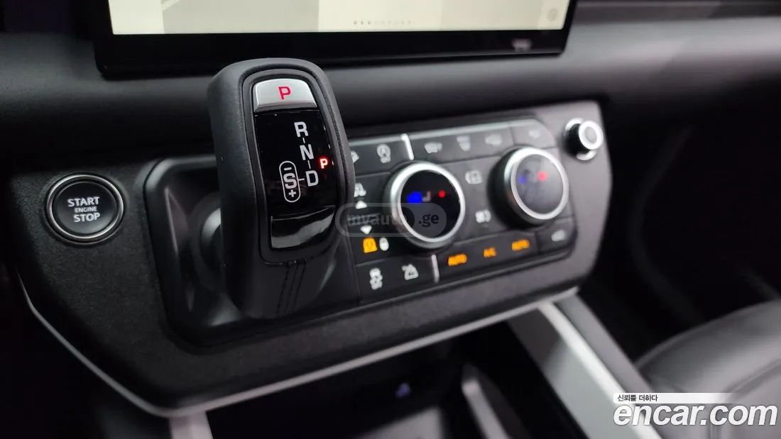 Land Rover Defender 90 2025 — миниатюра 9