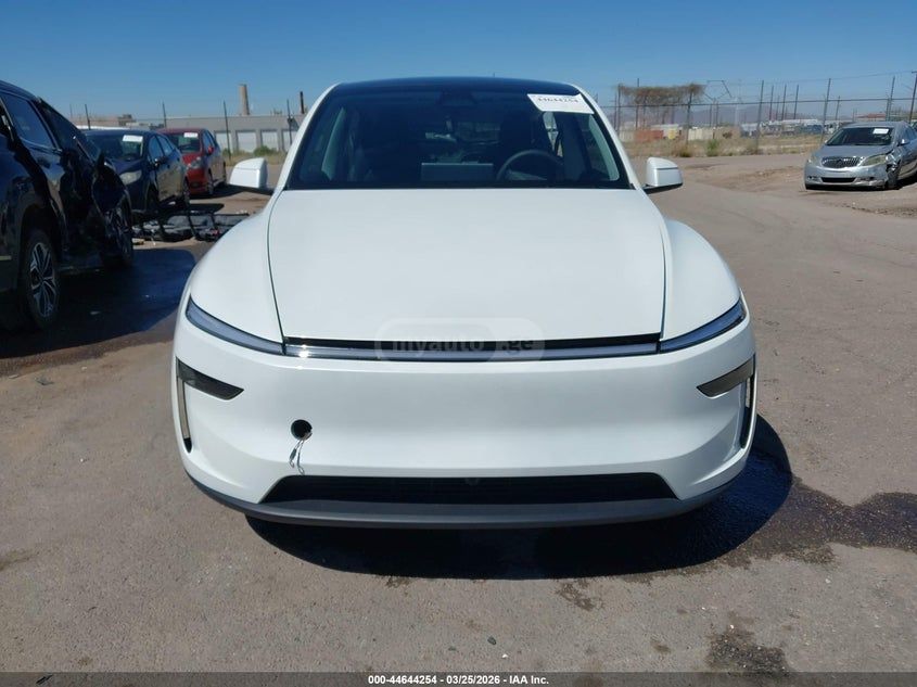 Tesla Model Y 2026 — миниатюра 3