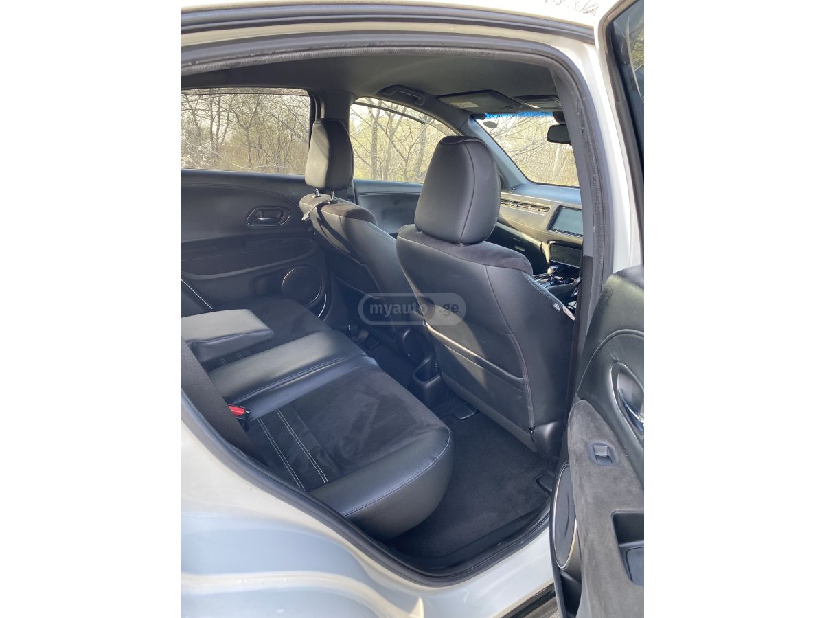 Honda Vezel - фото 6