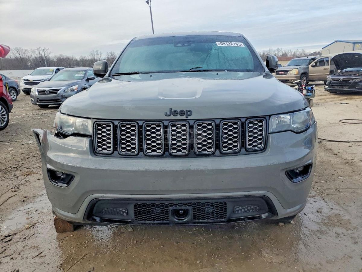 Jeep Grand Cherokee - фото 5