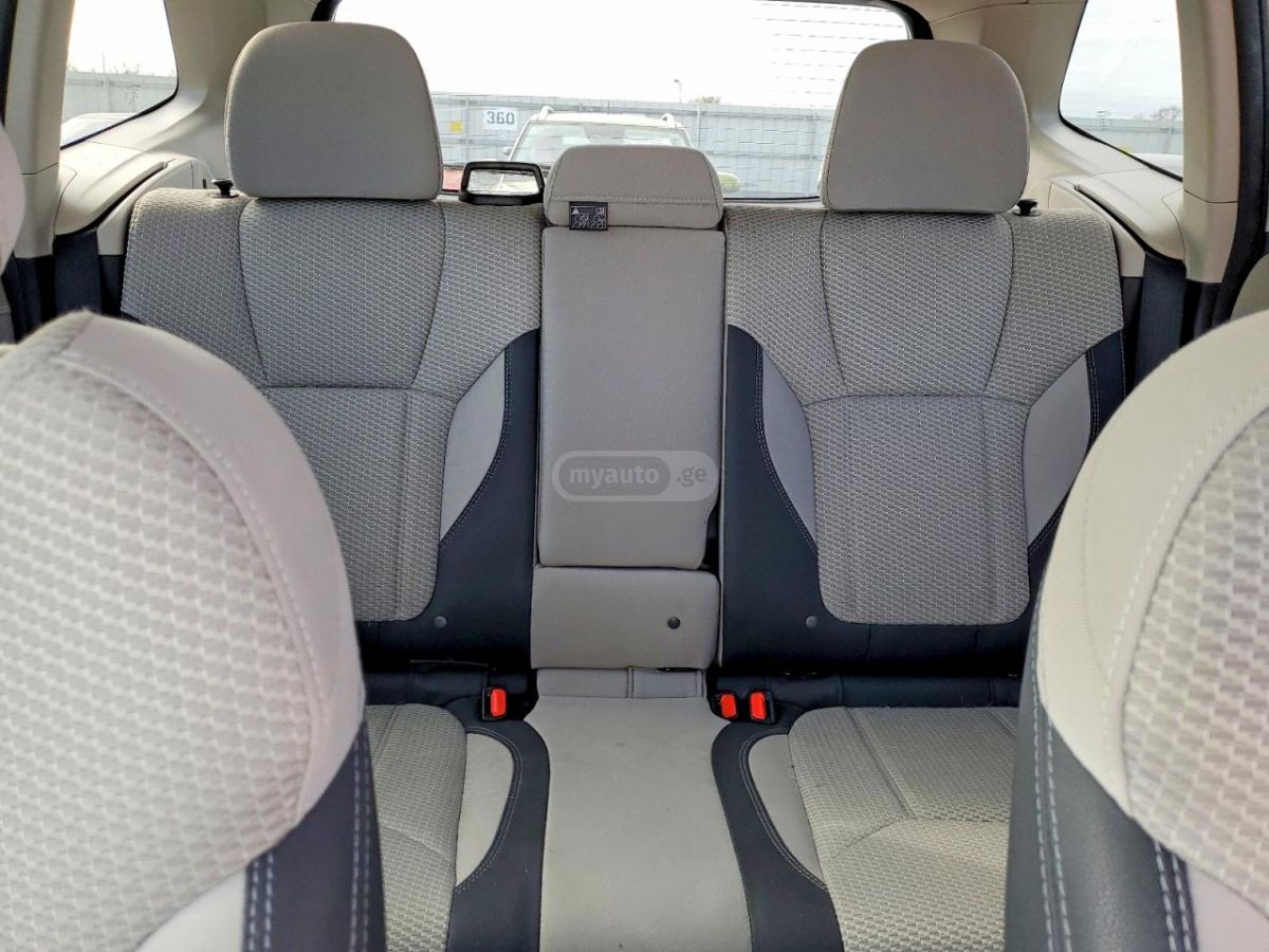 Subaru Forester - фото 9