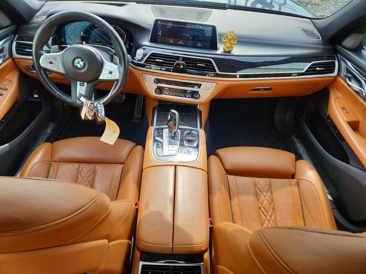 BMW 740 - фото 8