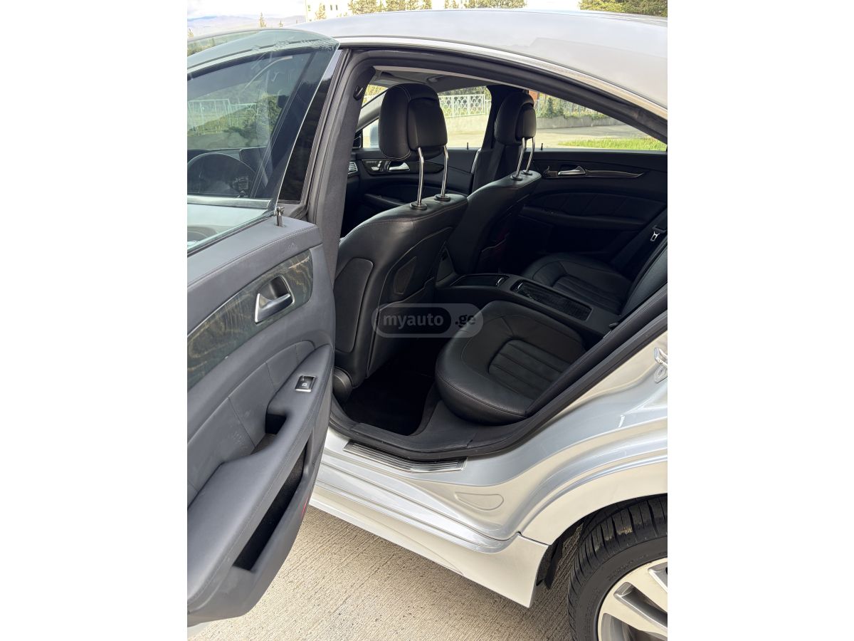 Mercedes-Benz CLS 400 - фото 15