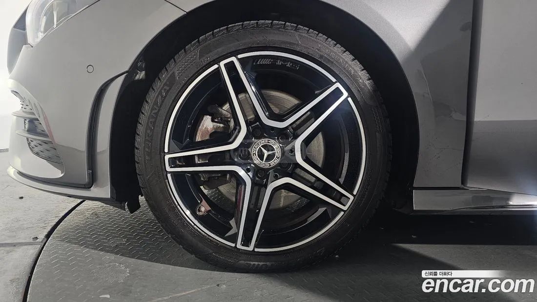 Mercedes-Benz CLA 45 AMG 2023 — миниатюра 5