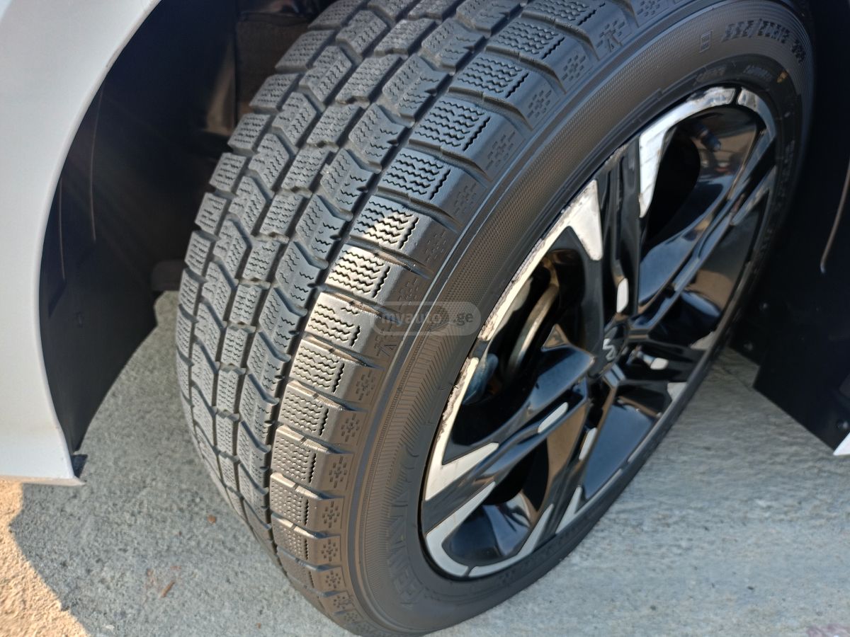 Kia GT LINE — миниатюра 3