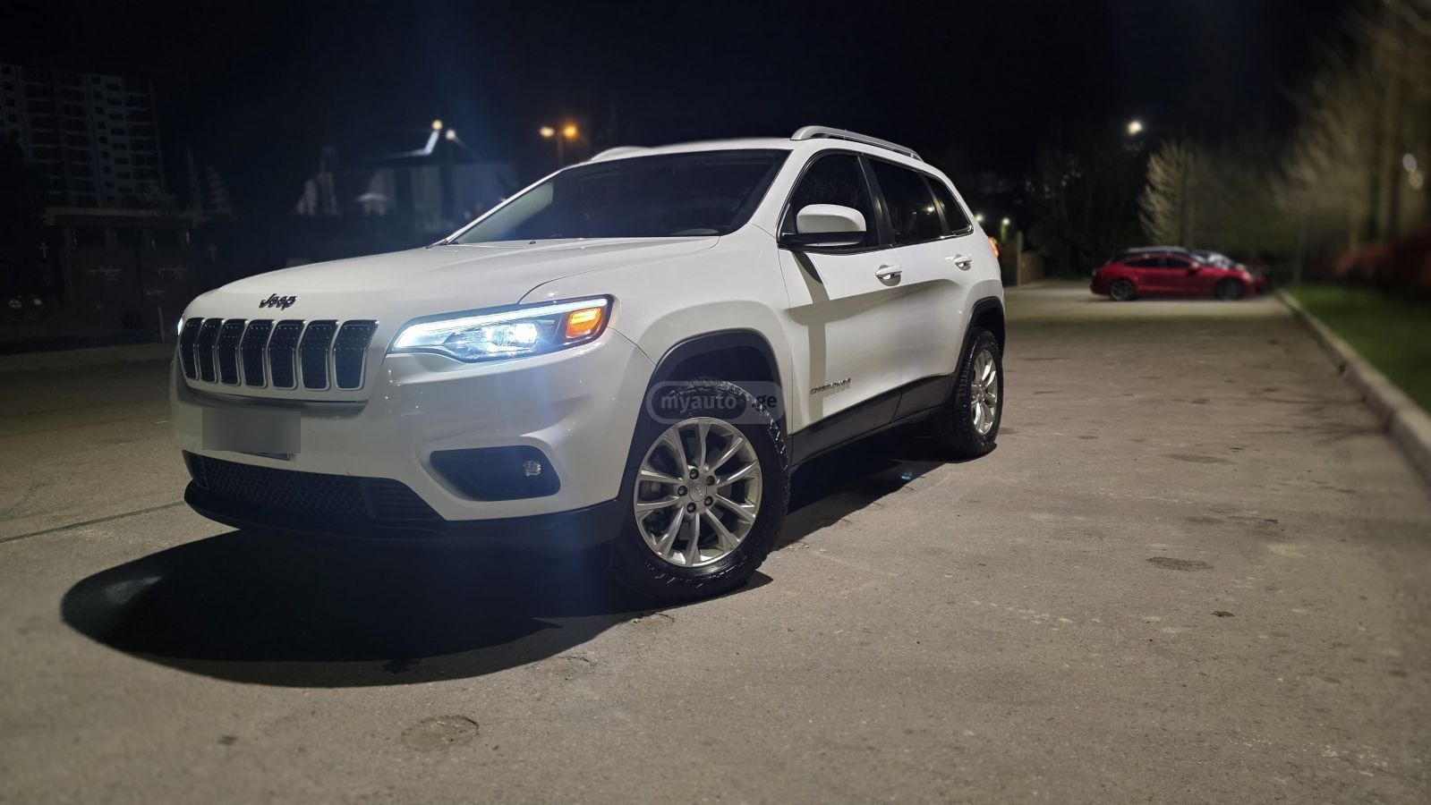 Jeep Cherokee - фото 5