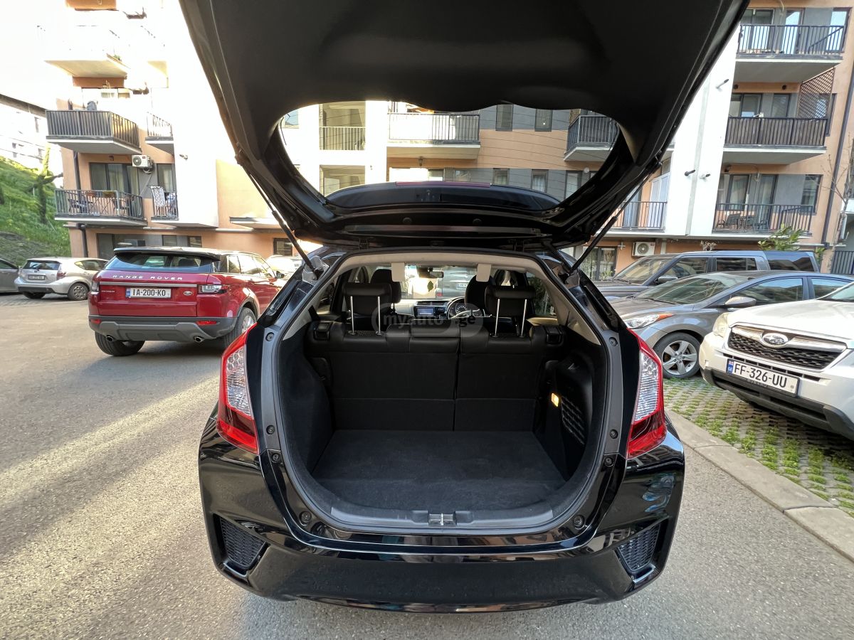 Honda Fit - фото 7