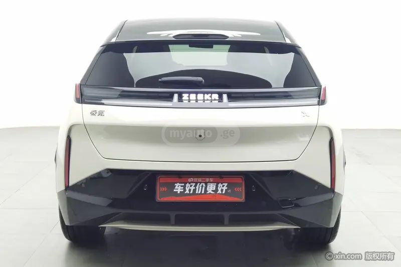 Zeekr X 2023 — миниатюра 3
