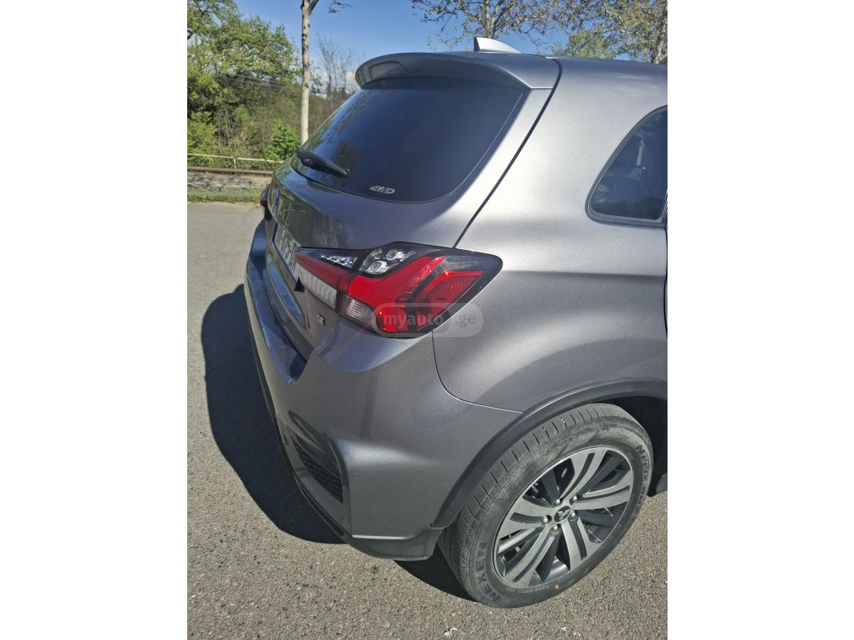 Mitsubishi Outlander Sport - фото 7