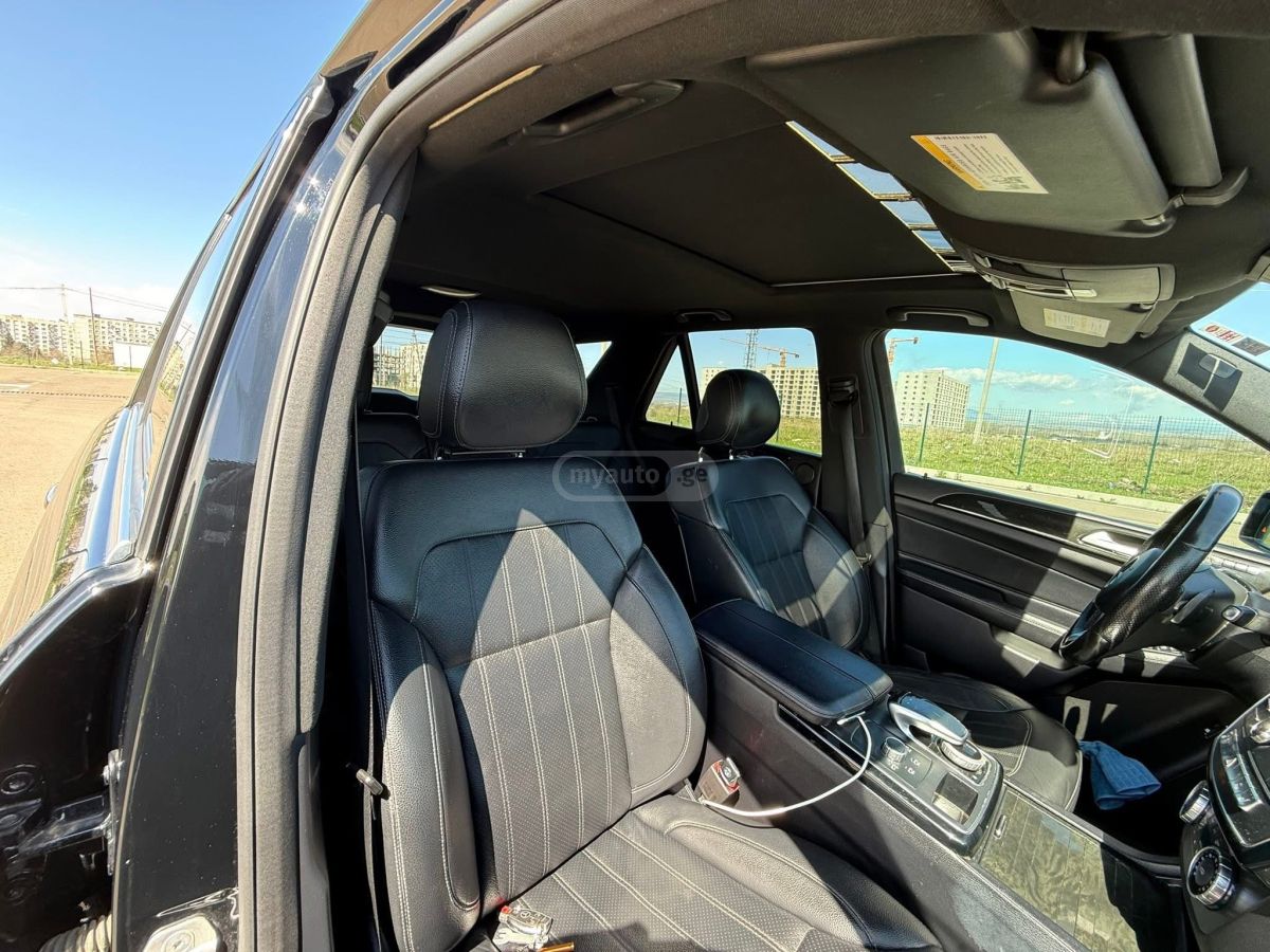 Mercedes-Benz GLE 350 - фото 11