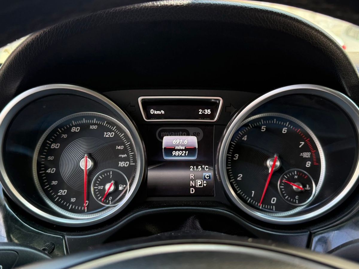 Mercedes-Benz GLE 350 - фото 13
