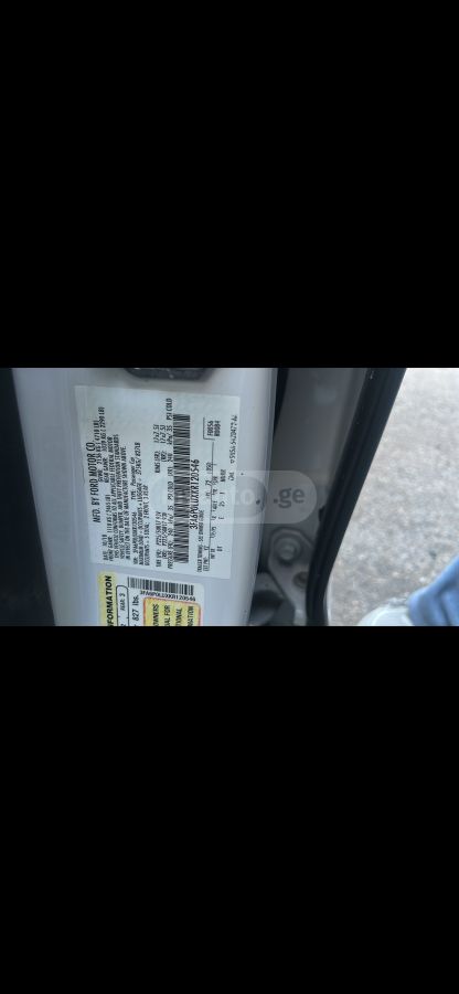 Ford Fusion - фото 10