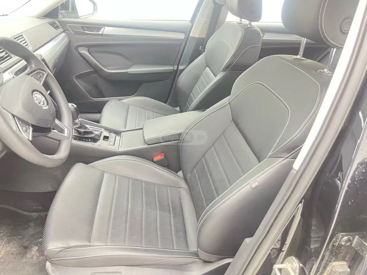 Skoda Superb 2024 — миниатюра 7