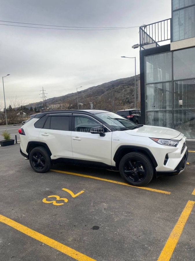 Toyota XLE 4dr All-Wheel Drive Automa — миниатюра 2