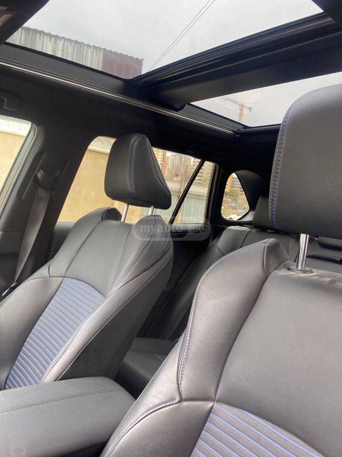 Toyota XLE 4dr All-Wheel Drive Automa — миниатюра 7