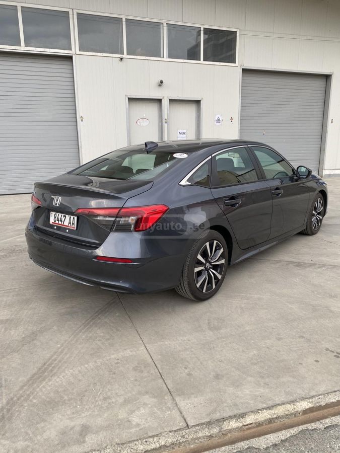 Honda EX 4dr Sedan — миниатюра 4