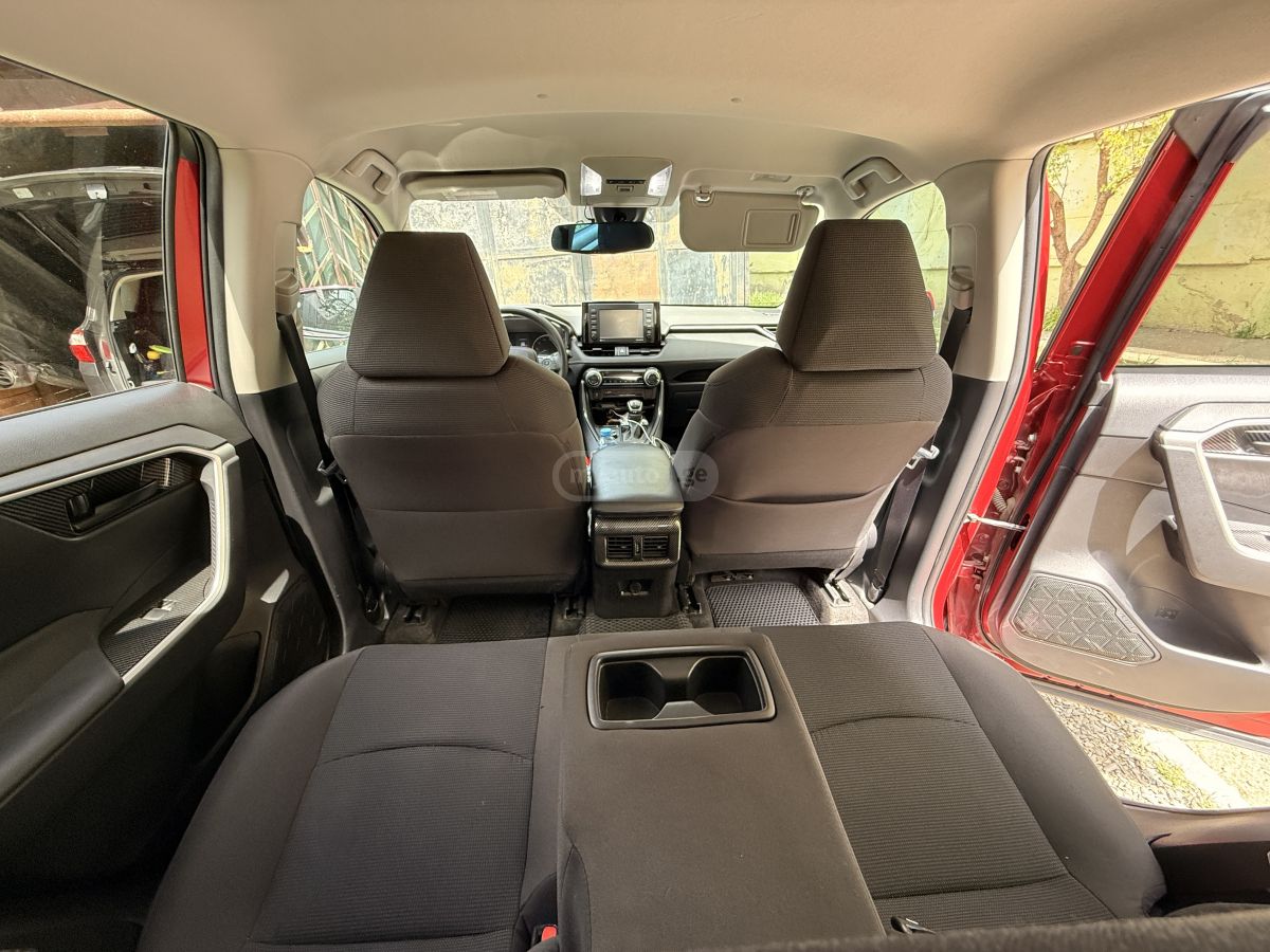 Toyota Rav 4 - фото 8