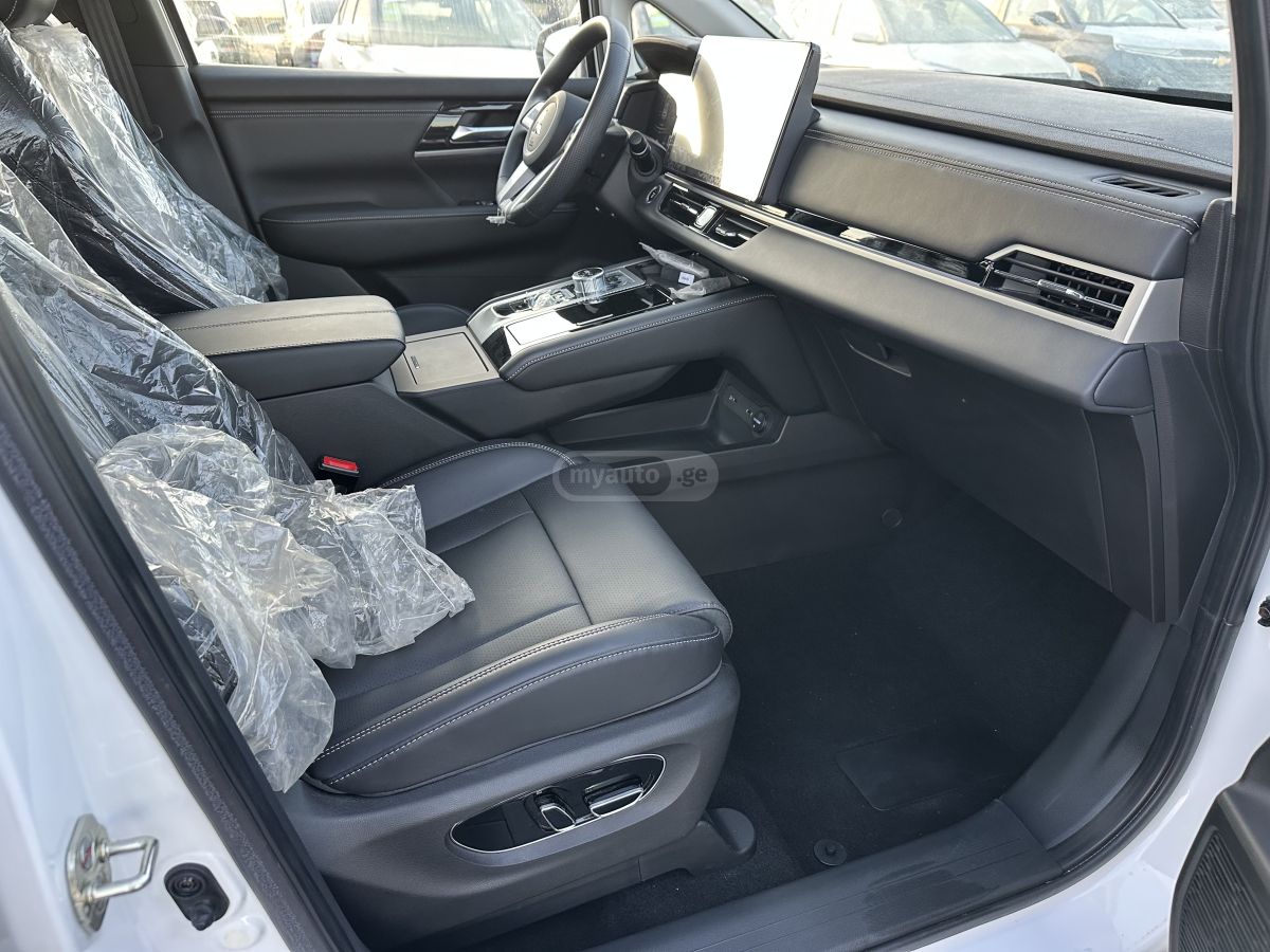 Mitsubishi Airtrek - фото 7