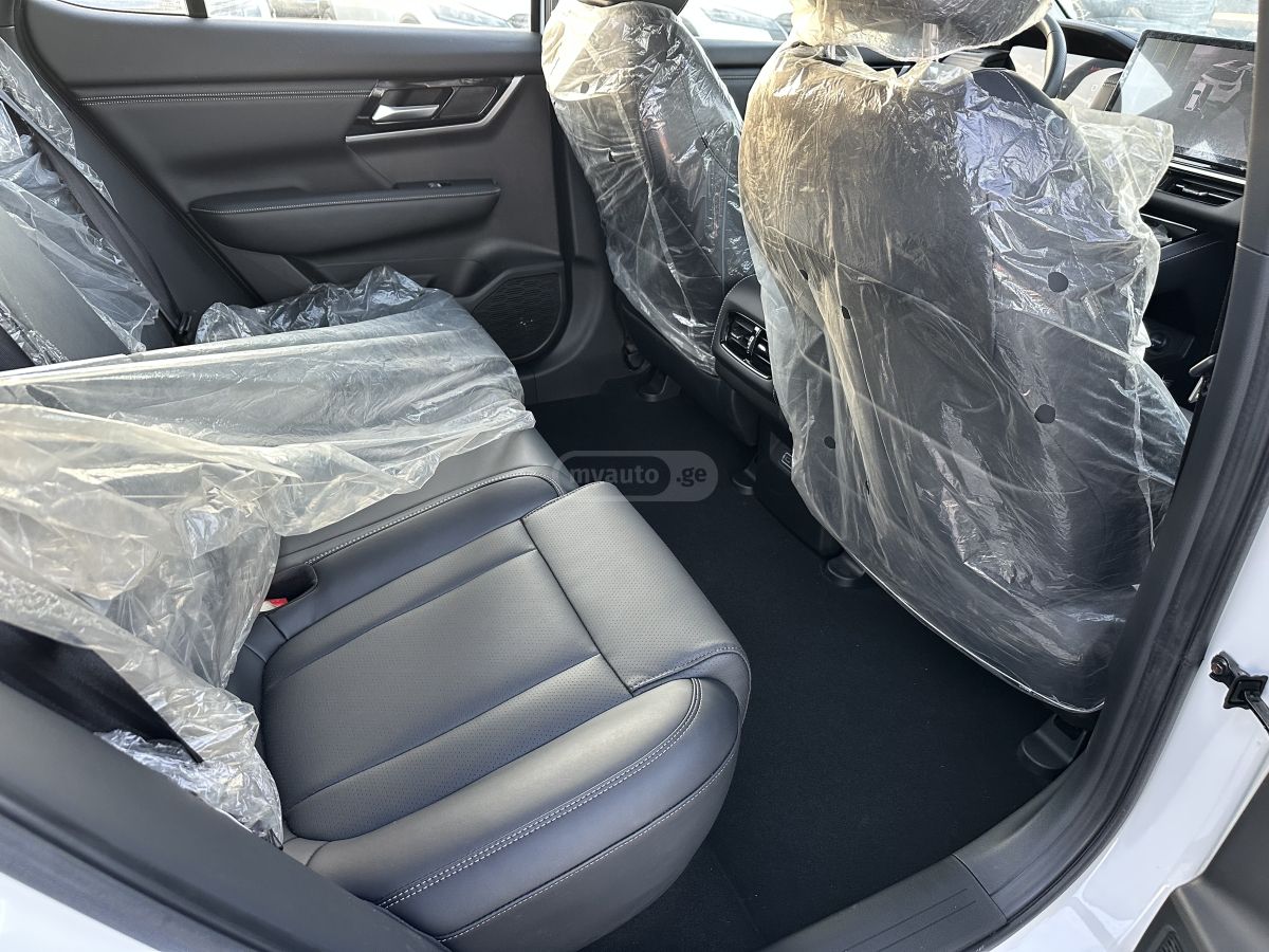 Mitsubishi Airtrek - фото 9