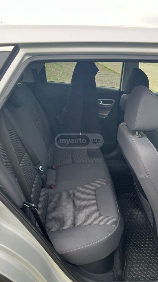 Kia Niro - фото 3