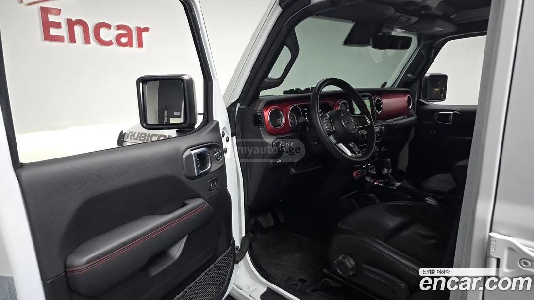 Jeep Gladiator - фото 12