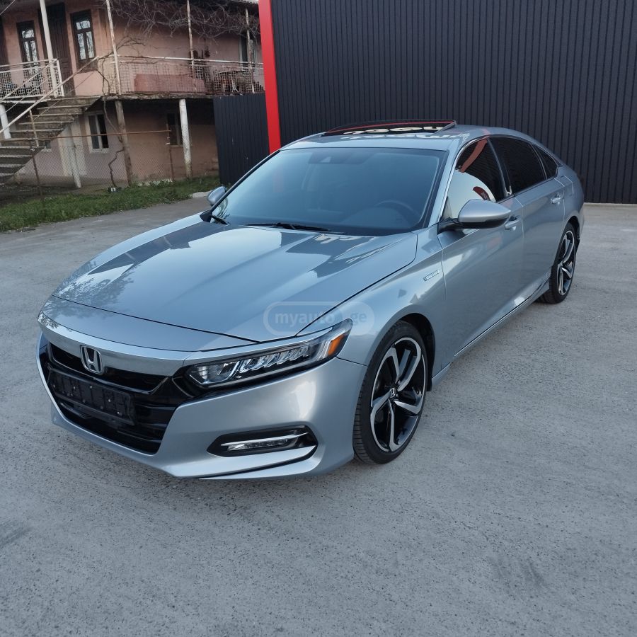 Honda Accord - фото 1